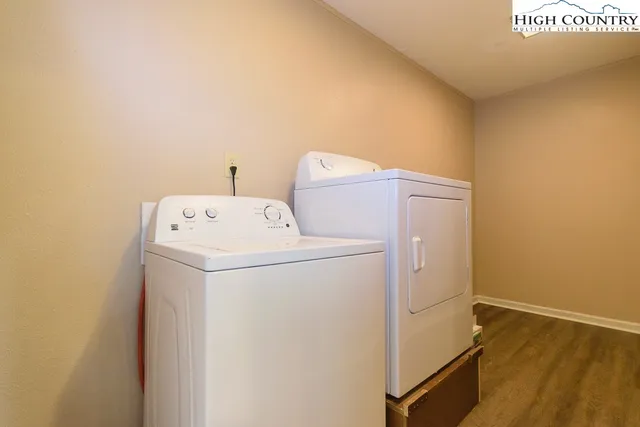 $510,000 | 114 Locust Ridge Road, Beech Mountain, NC 28604