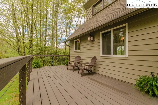 $510,000 | 114 Locust Ridge Road, Beech Mountain, NC 28604