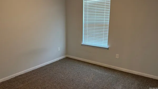 $2,600 | 9243 Grand Western, Converse, TX 78109