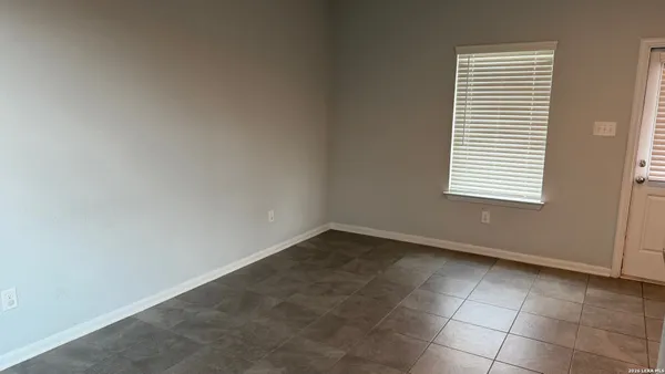 $2,600 | 9243 Grand Western, Converse, TX 78109
