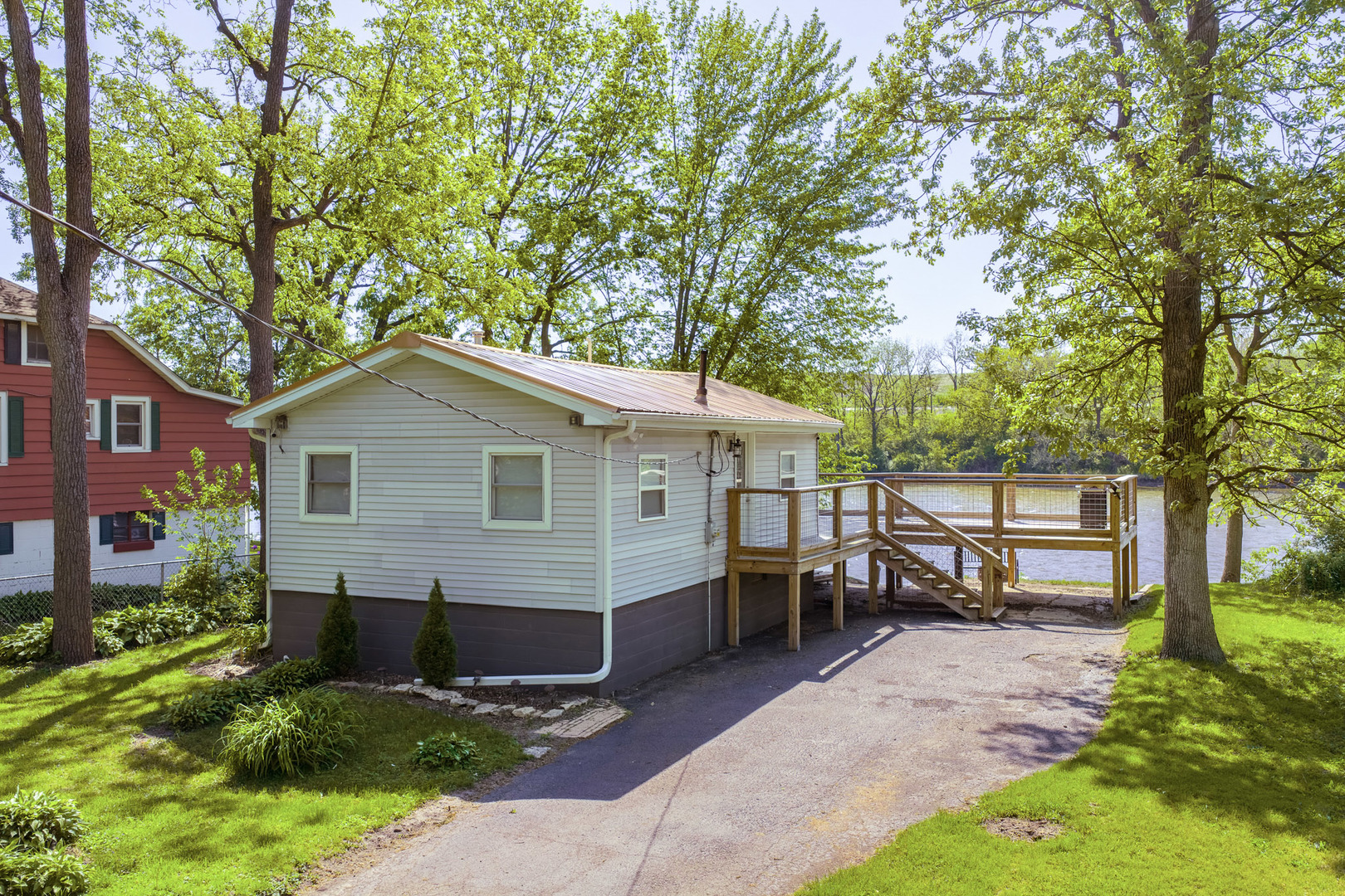 3347 East 2059th Road Ottawa, IL 61350 - Photo 2 of 29
