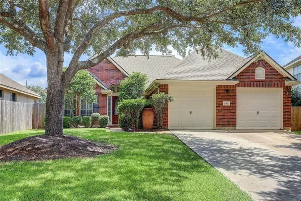 $2,400 | 4310 Innsbrook Place, Sugar Land, TX 77479