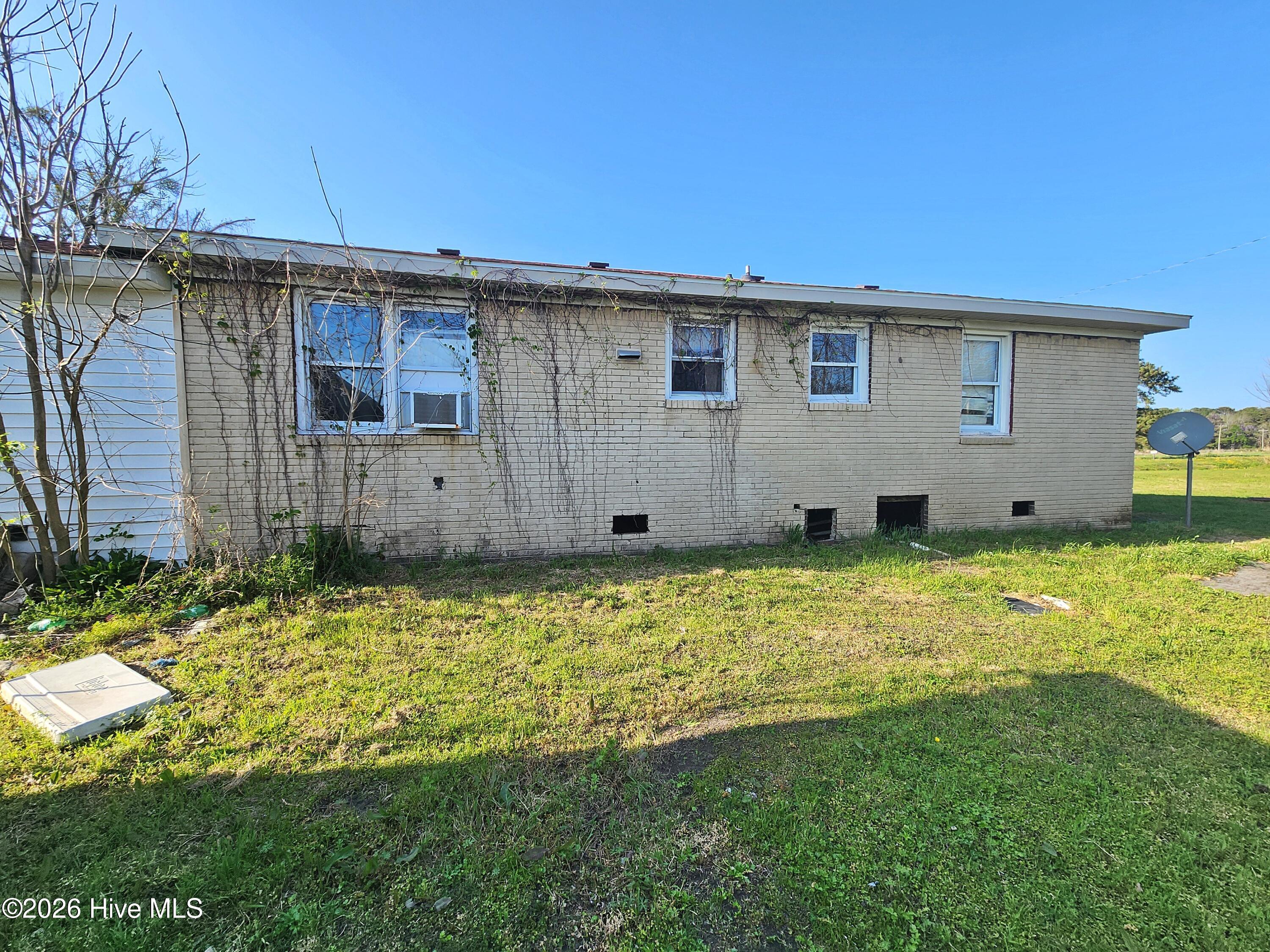 1729 Swamp Road Engelhard, NC 27824 - Photo 6 of 26 rear a