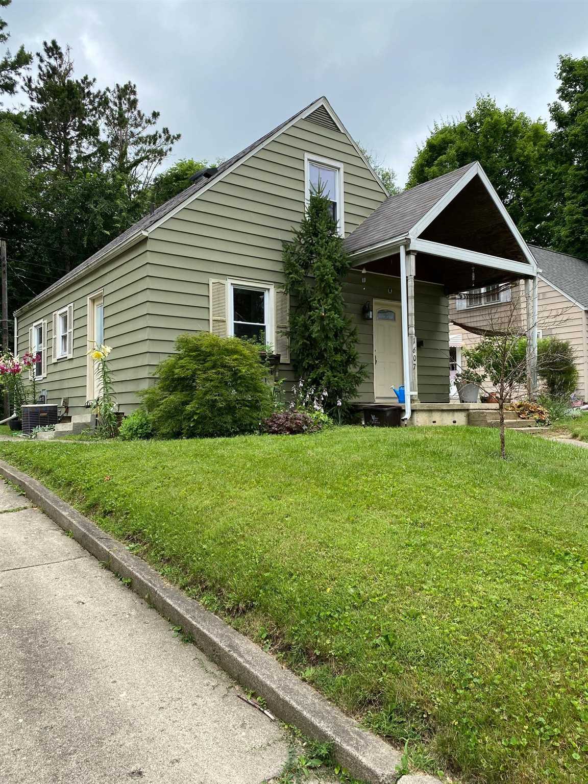 1607 Kingston Road Kokomo, IN 46901 - Photo 1 of 15 Gallery Image 1