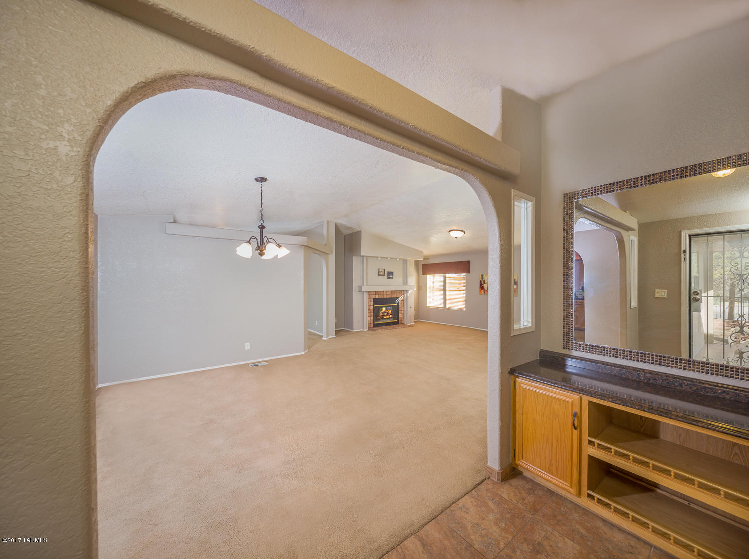 1535 West Roller Coaster Road Tucson, AZ 85704 - Photo 4 of 20 Gallery Image 4