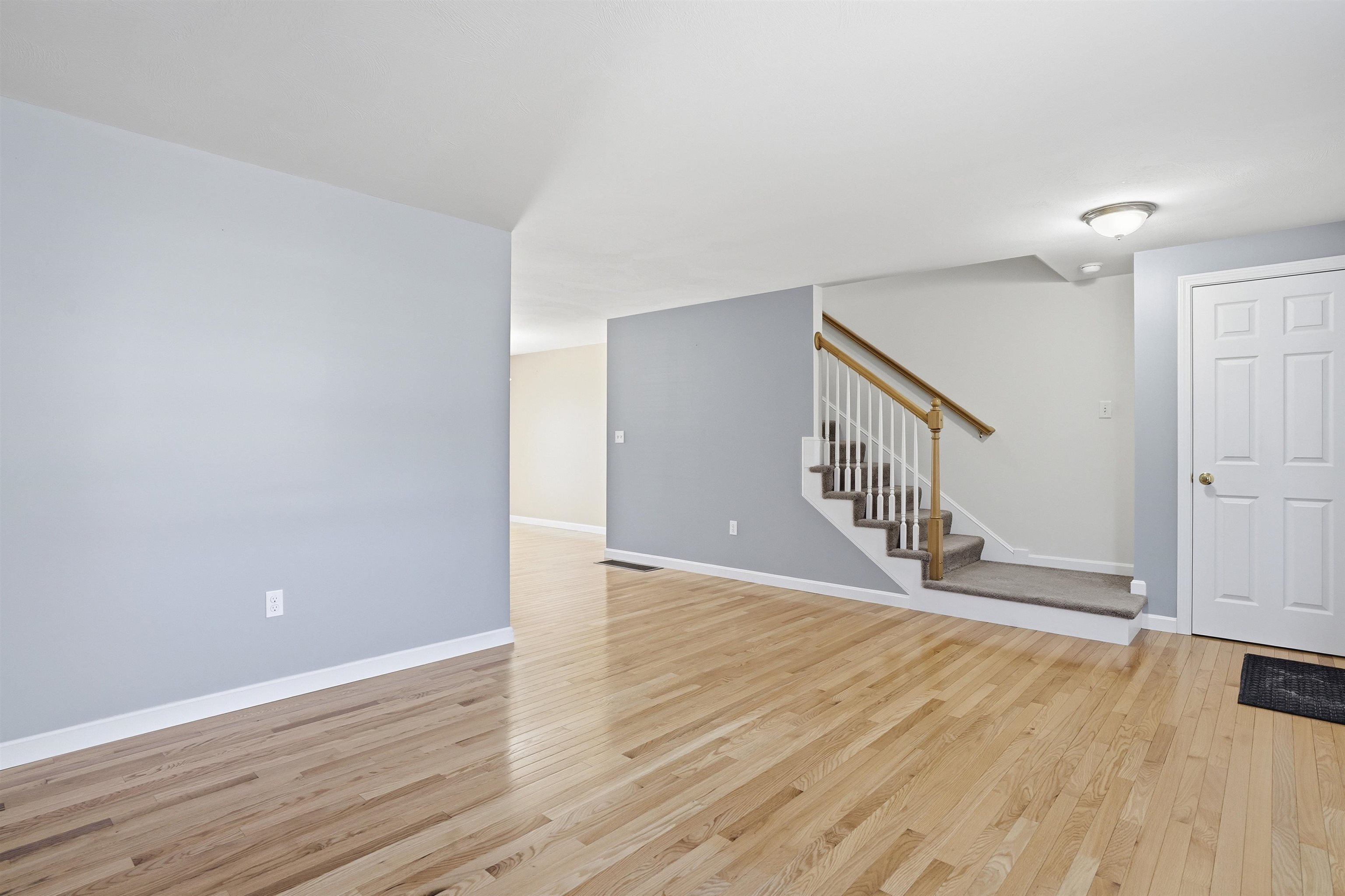 45 C Windham Road Hudson, NH 03051 - Photo 17 of 31