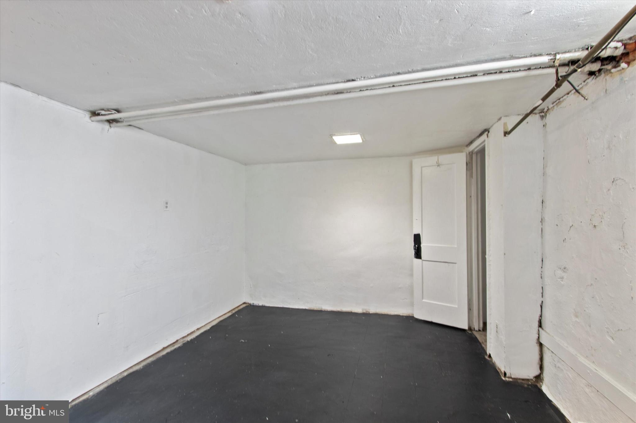 7108 Locust Street Upper Darby, PA 19082 - Photo 32 of 34 Basement