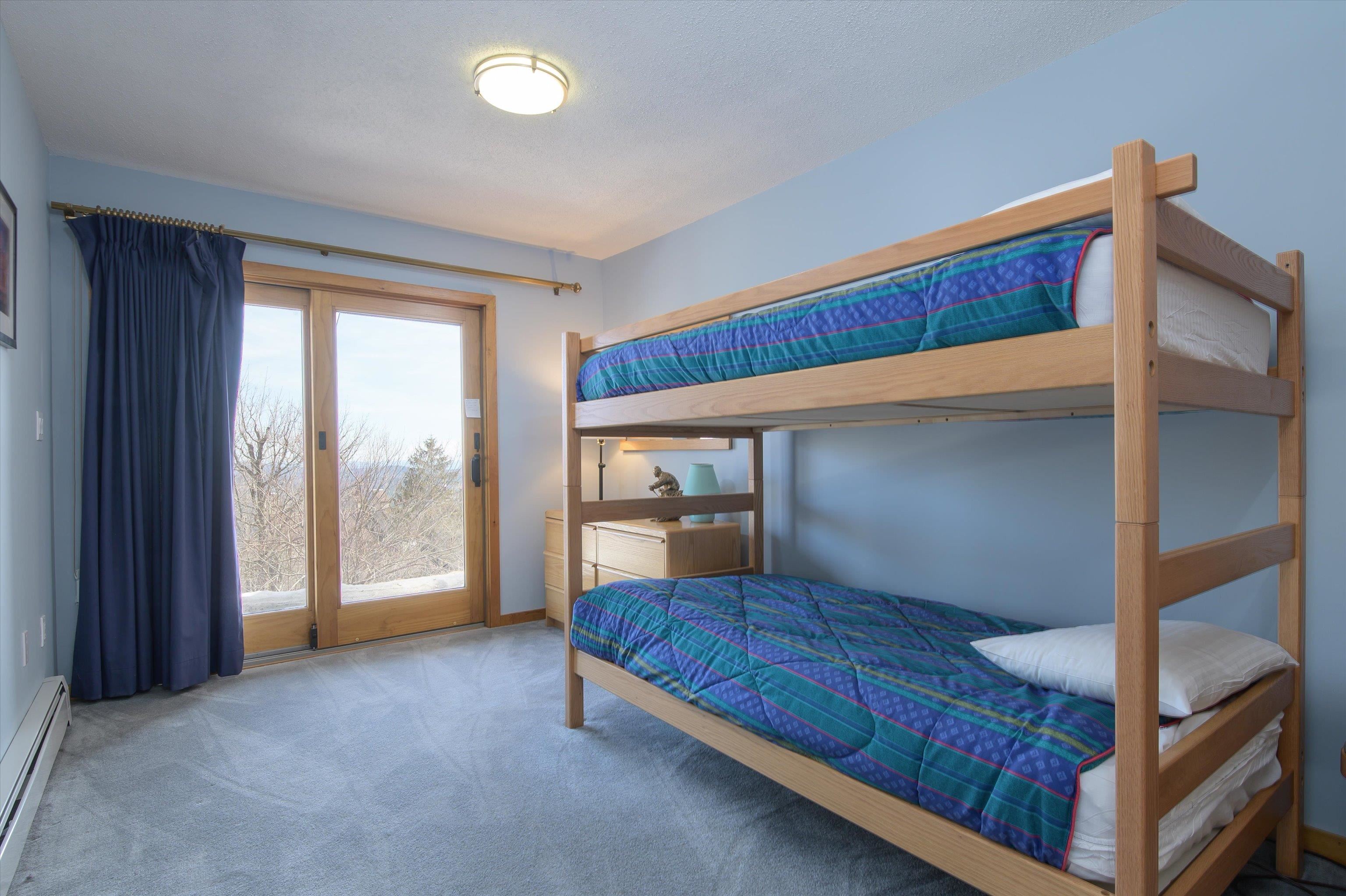 320 Okemo Trailside Extension, Unit 36E Ludlow, VT 05149 - Photo 22 of 42