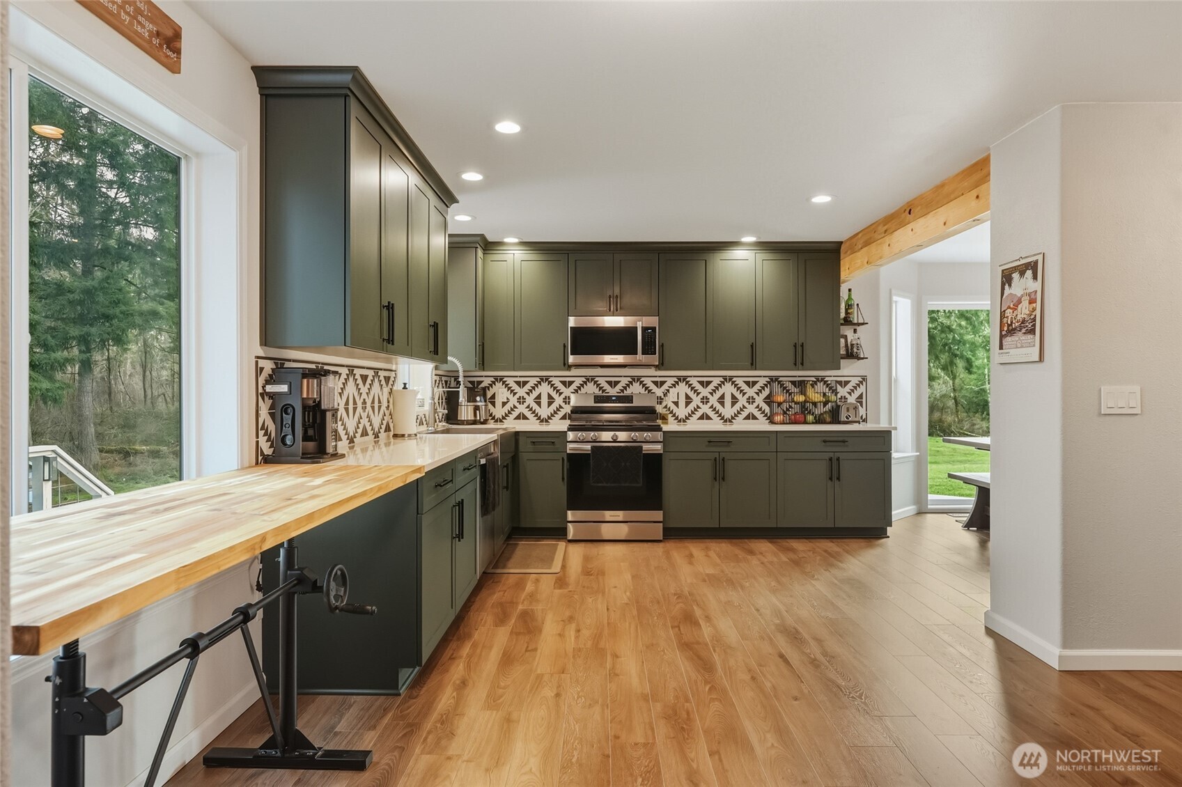 7736 Johnson Point Road Northeast Olympia, WA 98516 - Photo 14 of 40