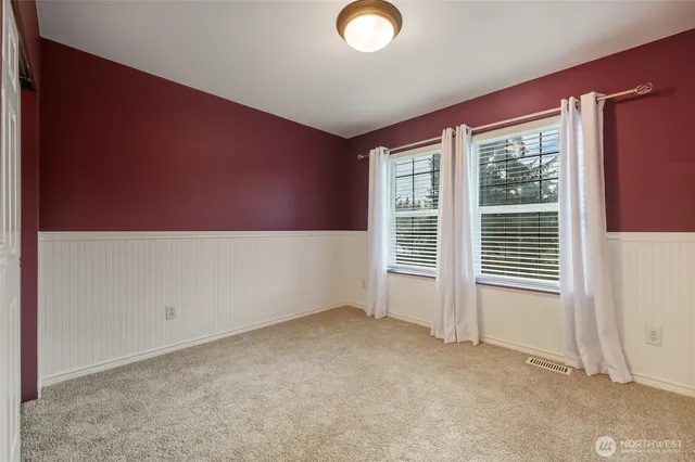 $950,000 | 7736 Johnson Point Road Northeast, Olympia, WA 98516