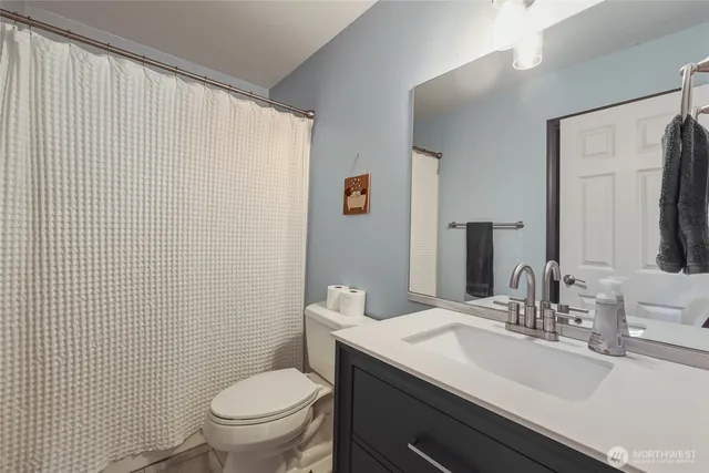 $950,000 | 7736 Johnson Point Road Northeast, Olympia, WA 98516