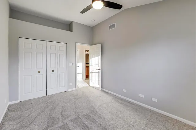 $375,000 | 2304 Stonegate Road, Algonquin, IL 60102