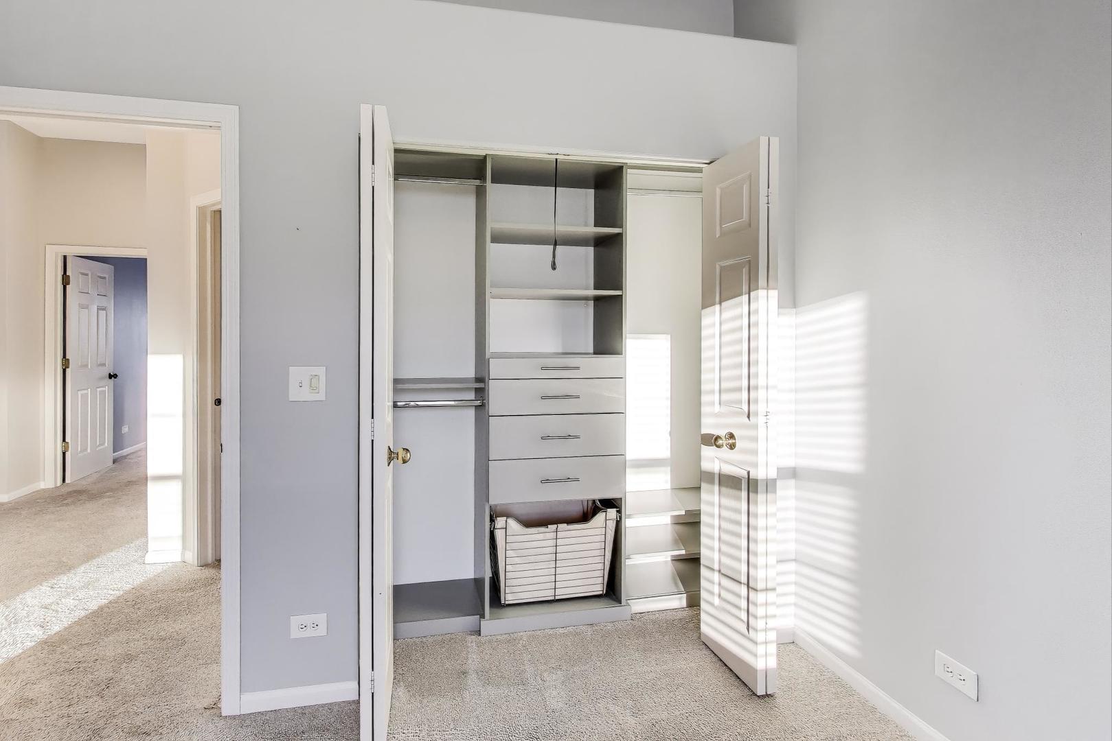 2304 Stonegate Road Algonquin, IL 60102 - Photo 32 of 42