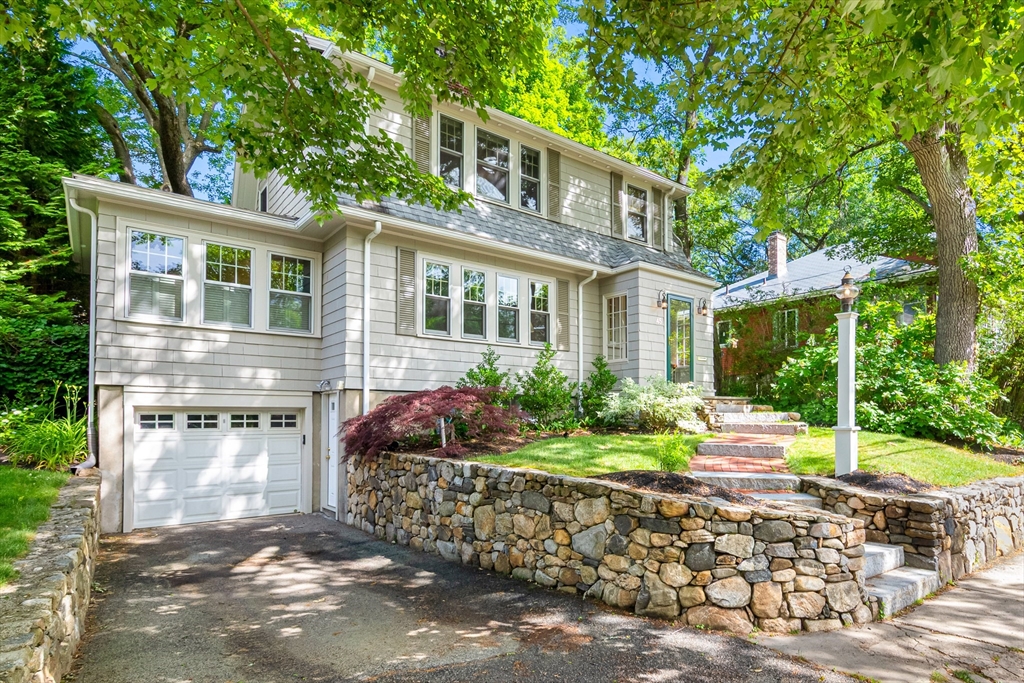45 Pine Ridge Road Arlington, MA 02476 - Photo 3 of 37 Gallery Image 3