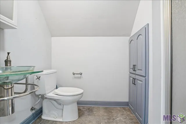 $824,990 | 16372 Joe Sevario Road, Prairieville, LA 70769