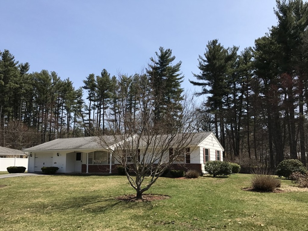 16 Samuel Road Chelmsford, MA 01824 - Photo 1 of 18