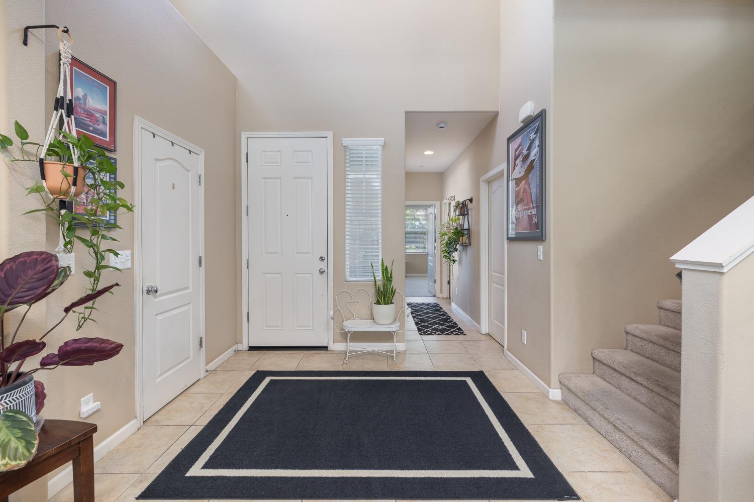 3575 Bellaire Avenue Clovis, CA 93619 - Photo 12 of 34