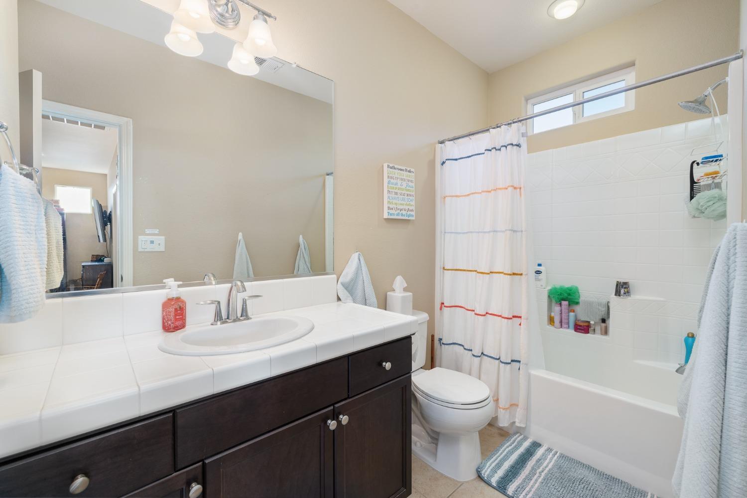 3575 Bellaire Avenue Clovis, CA 93619 - Photo 17 of 34