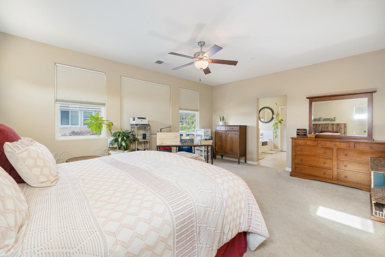 3575 Bellaire Avenue Clovis, CA 93619 - Photo 19 of 34