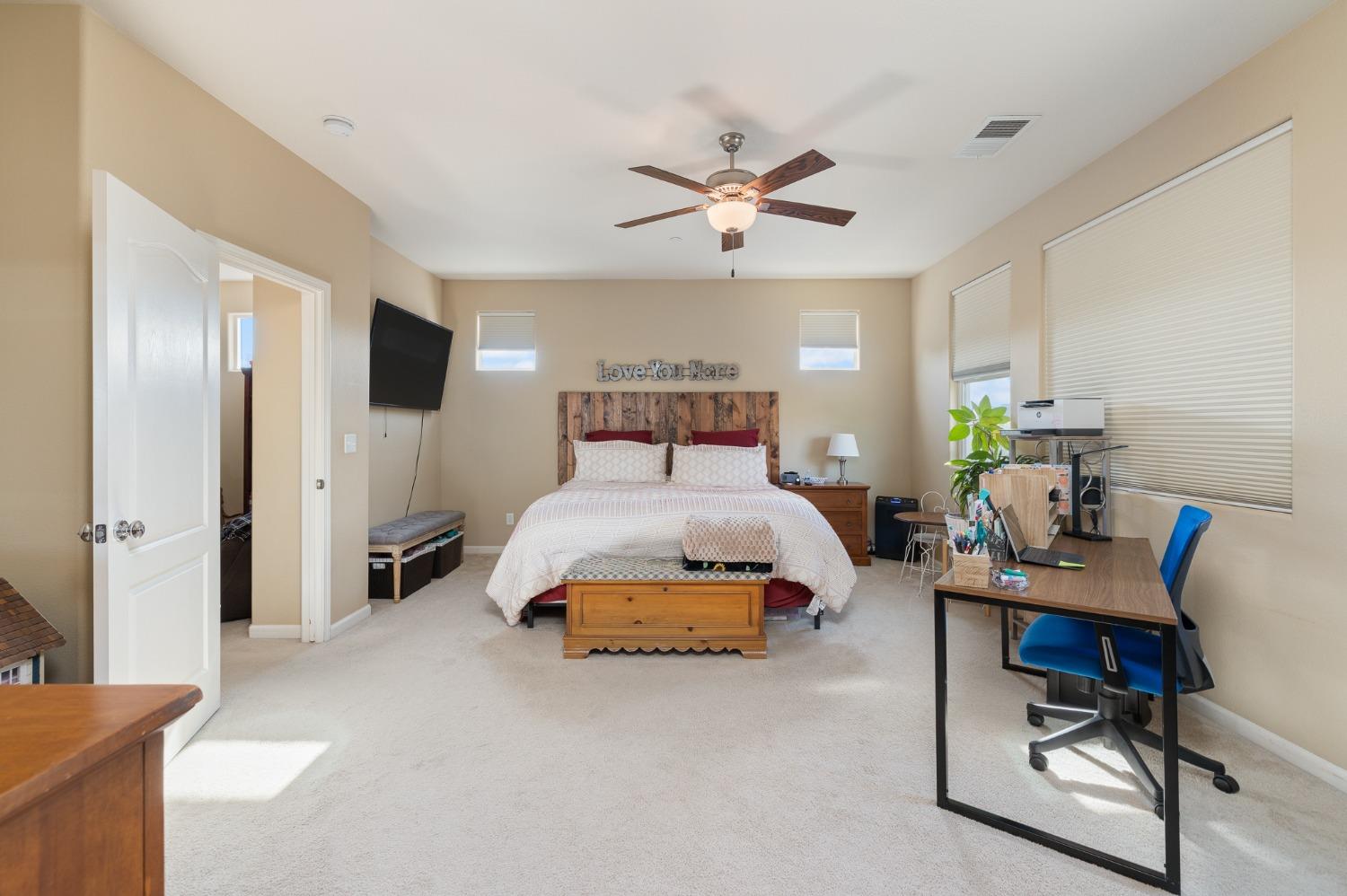 3575 Bellaire Avenue Clovis, CA 93619 - Photo 21 of 34