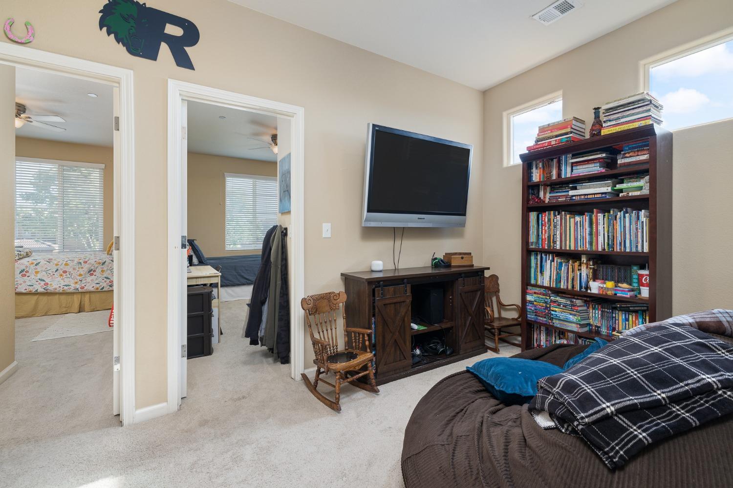 3575 Bellaire Avenue Clovis, CA 93619 - Photo 24 of 34