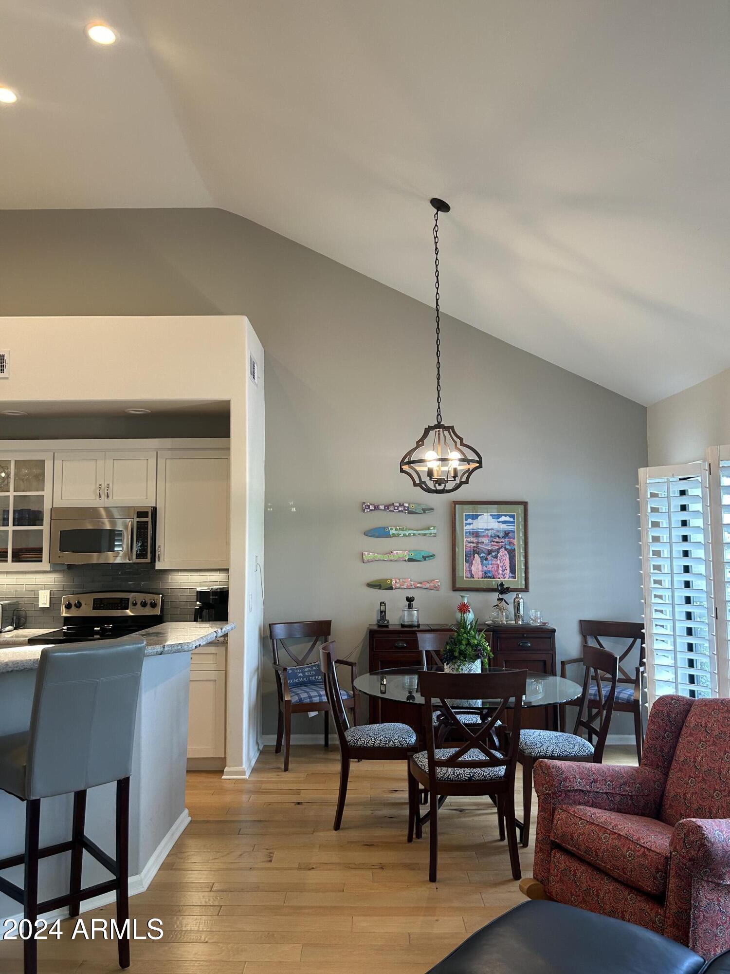 7272 East Gainey Ranch Road, Unit 21 Scottsdale, AZ 85258 - Photo 19 of 67 DINING AREA