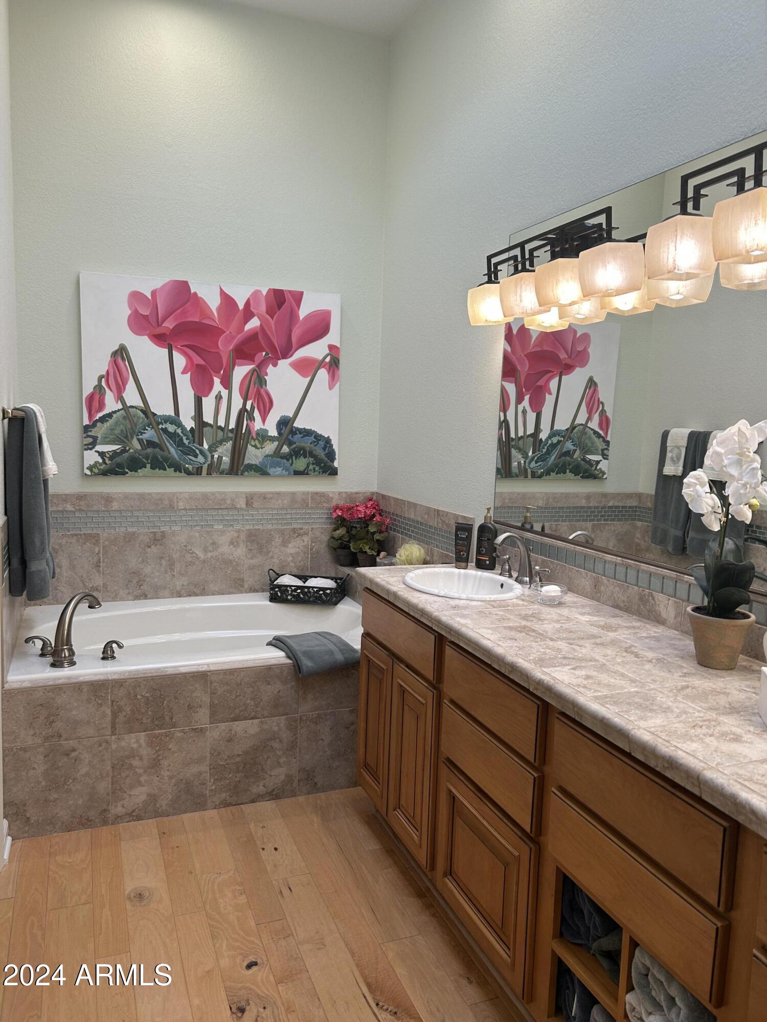 7272 East Gainey Ranch Road, Unit 21 Scottsdale, AZ 85258 - Photo 33 of 67 SEP TUB
