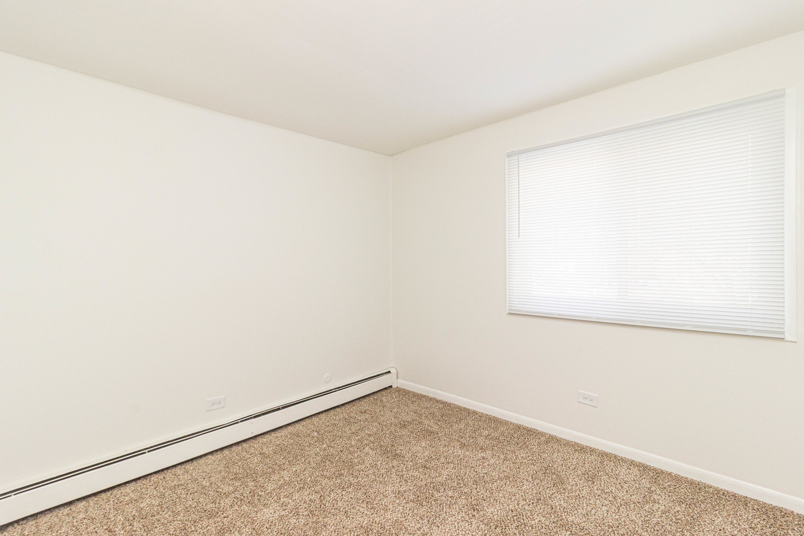 4819 West Engle Road, Unit 2D Alsip, IL 60803 - Photo 19 of 25 a view of a small space