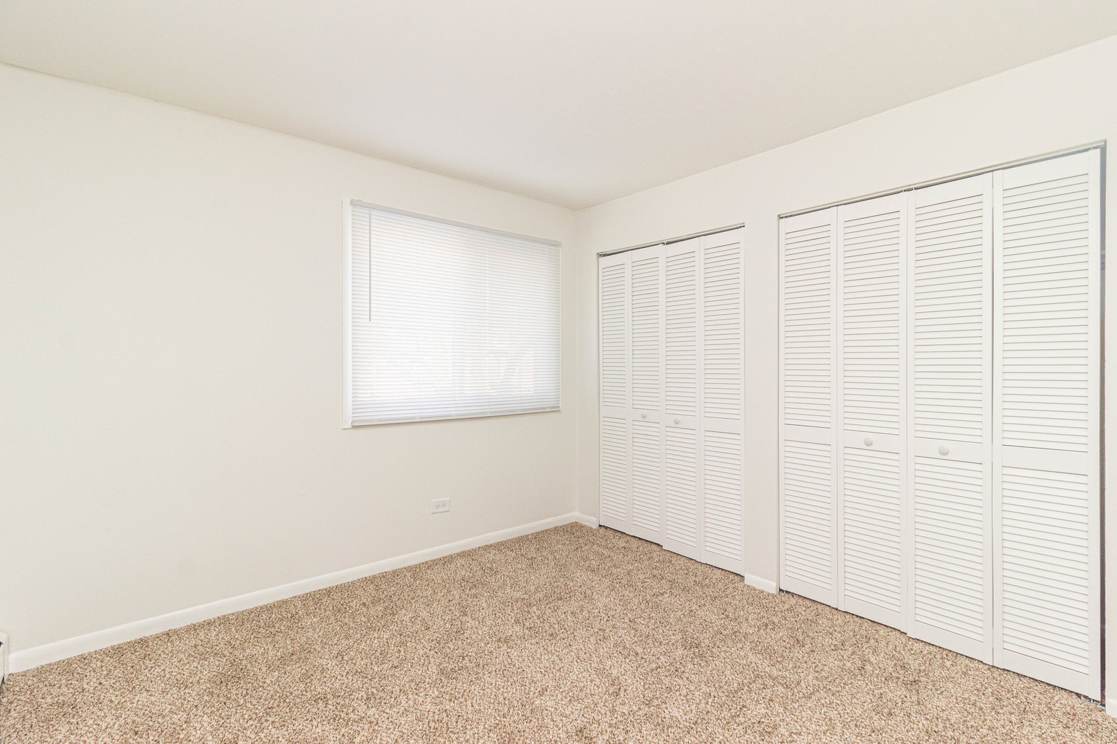 4819 West Engle Road, Unit 2D Alsip, IL 60803 - Photo 20 of 25 a view of an empty room