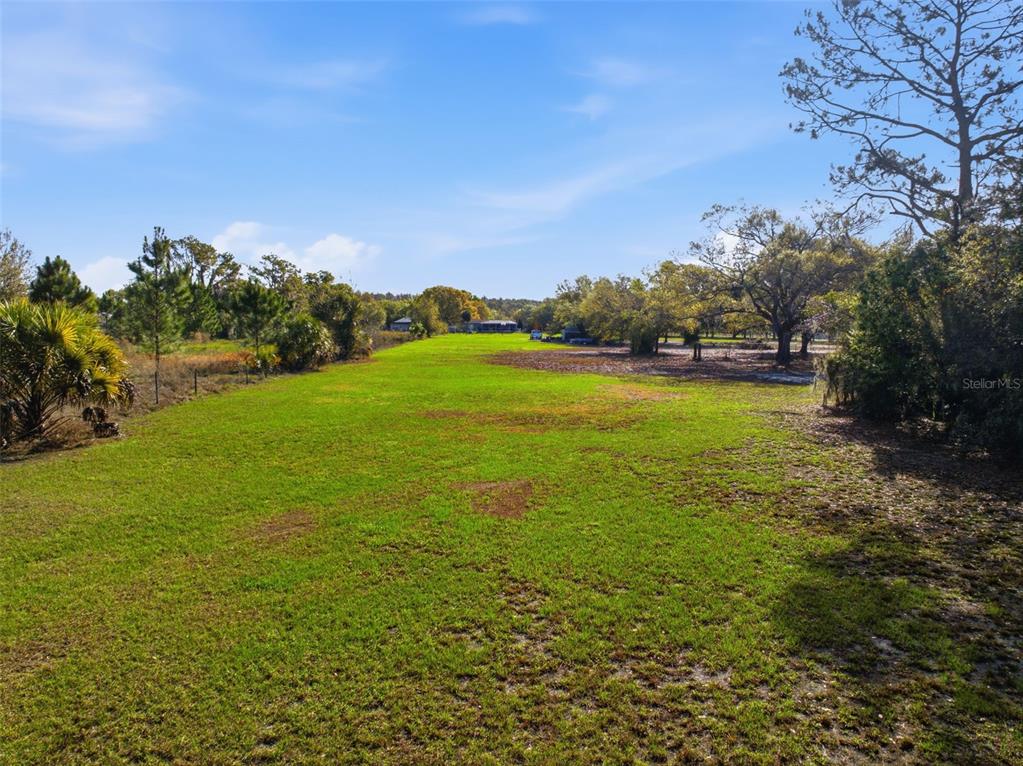 12461 Hobson Simmons Road Lithia, FL 33547 - Photo 12 of 58