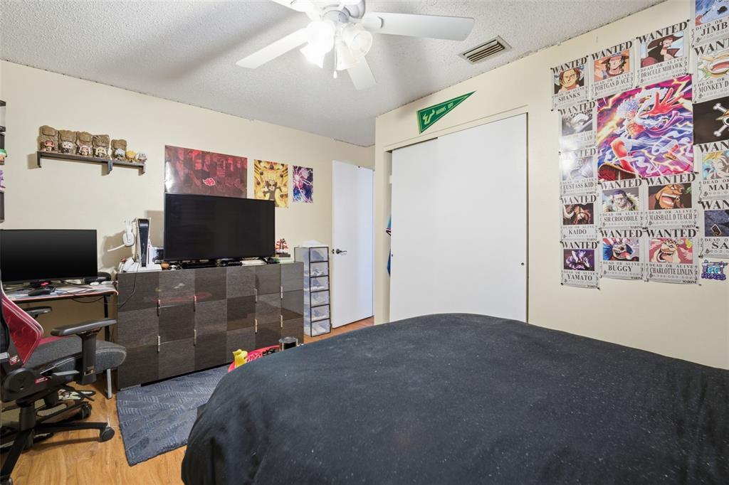 12461 Hobson Simmons Road Lithia, FL 33547 - Photo 9 of 58