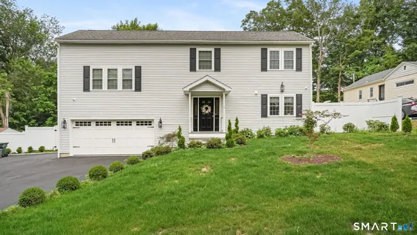 $599,900 | 5 Candle Hill Road, New Fairfield, CT 06784