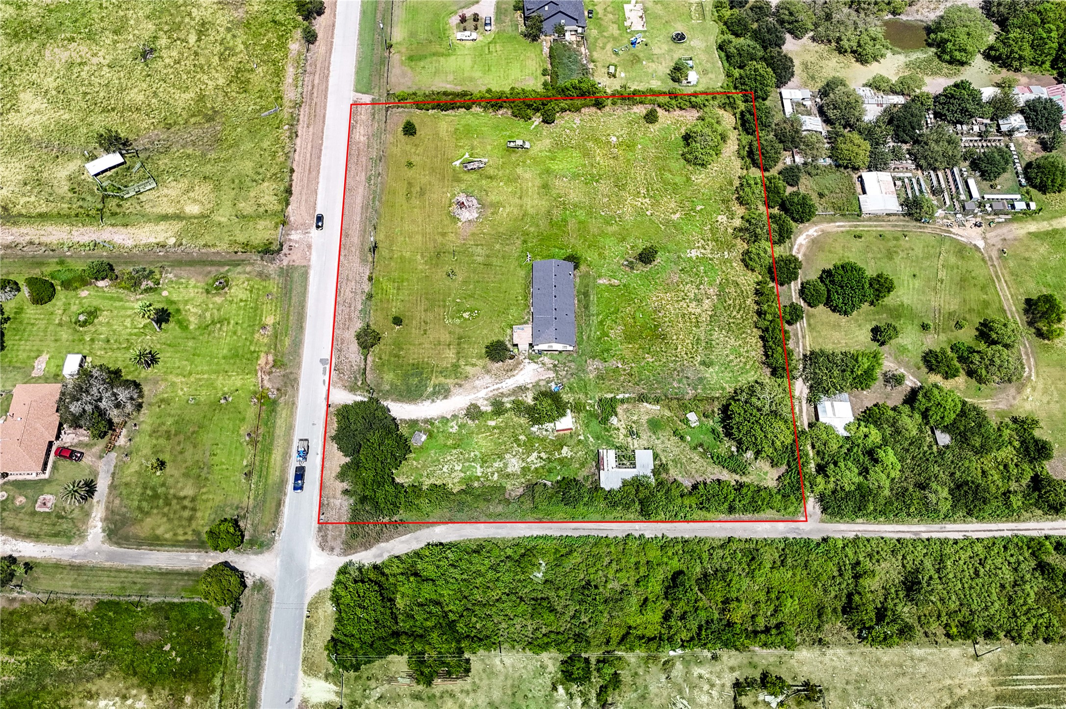 10225 Beard Road Needville, TX 77461 - Photo 11 of 32 Gallery Image 11