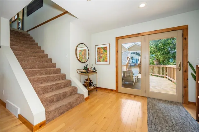 $874,900 | 3239 South Lake Avenue, Duluth, MN 55802