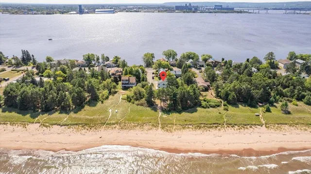 $874,900 | 3239 South Lake Avenue, Duluth, MN 55802