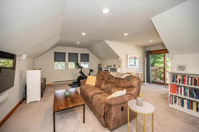 $874,900 | 3239 South Lake Avenue, Duluth, MN 55802