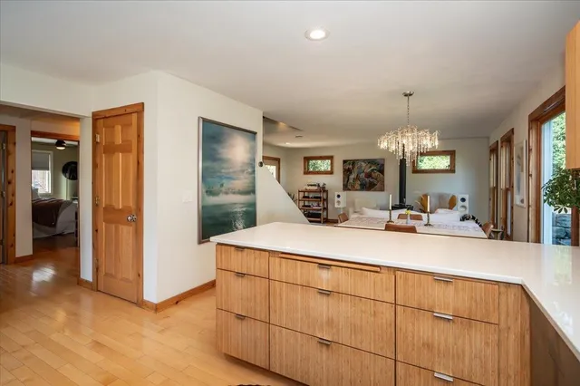 $874,900 | 3239 South Lake Avenue, Duluth, MN 55802