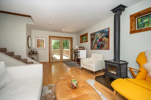 $874,900 | 3239 South Lake Avenue, Duluth, MN 55802