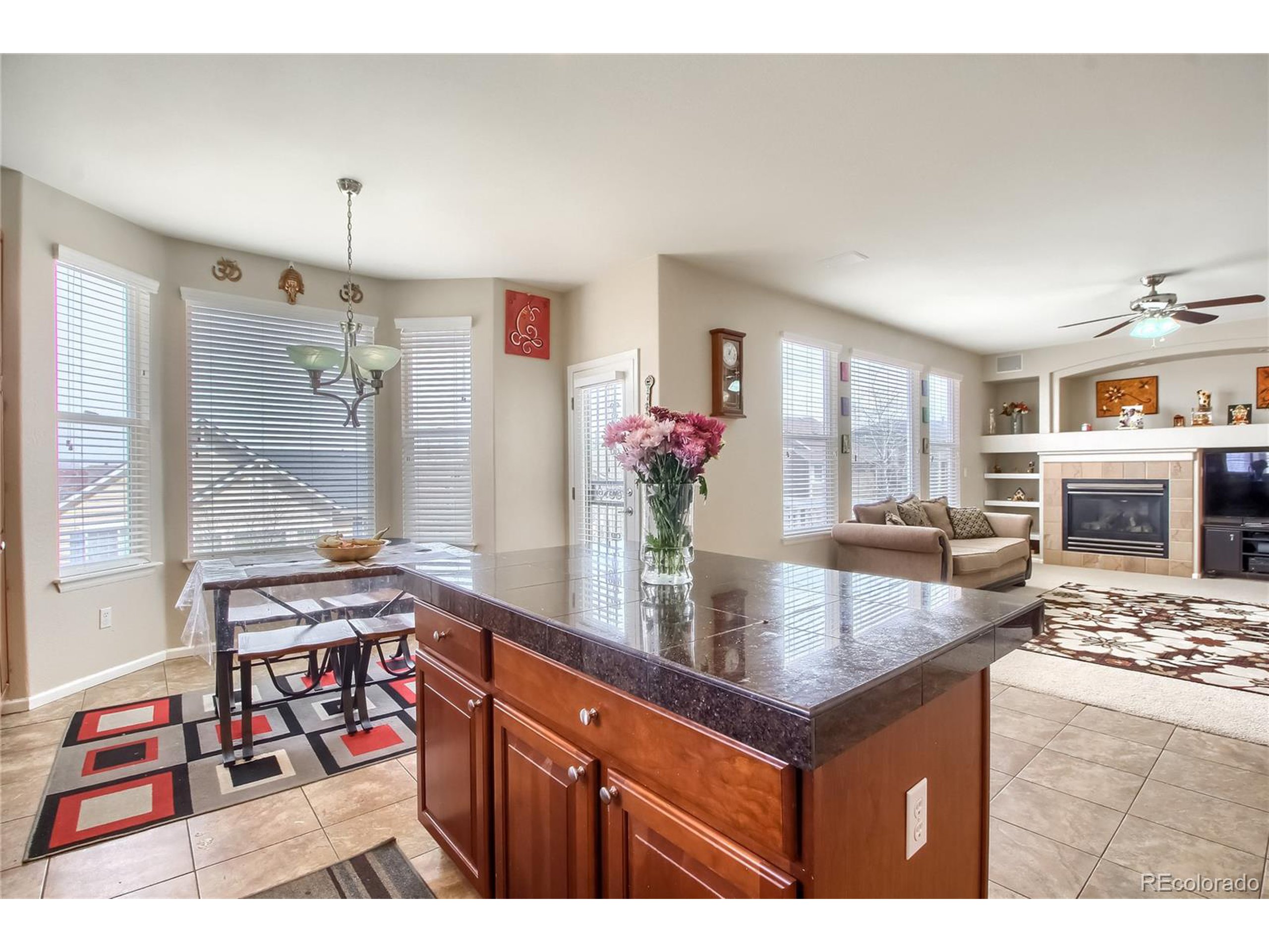 10567 Wagon Highlands Ranch Highlands Ranch, CO 80130 - Photo 15 of 39 Gallery Image 15