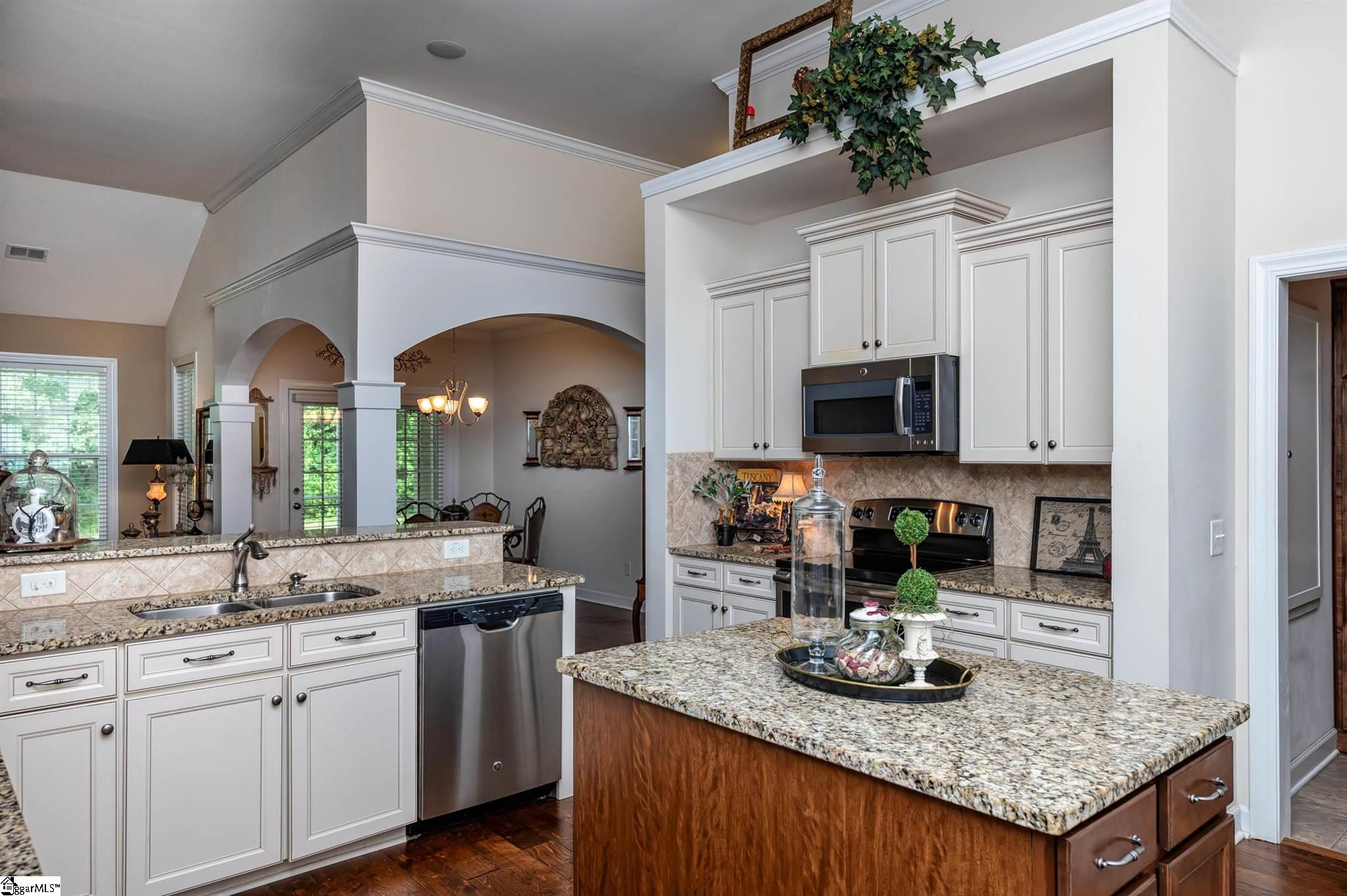 133 Belgian Blue Way Fountain Inn, SC 29644 - Photo 8 of 30 Gallery Image 8