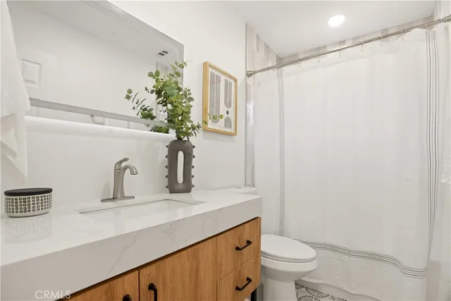 $1,649,000 | 8232 Mandeville Drive, Huntington Beach, CA 92646