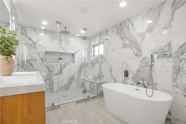 $1,649,000 | 8232 Mandeville Drive, Huntington Beach, CA 92646