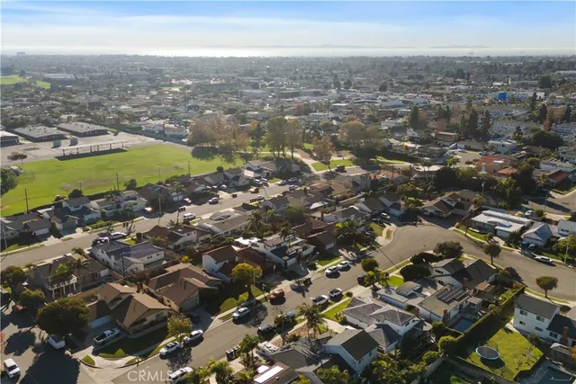 $1,649,000 | 8232 Mandeville Drive, Huntington Beach, CA 92646