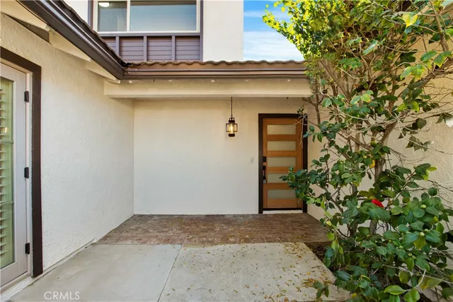 $1,649,000 | 8232 Mandeville Drive, Huntington Beach, CA 92646
