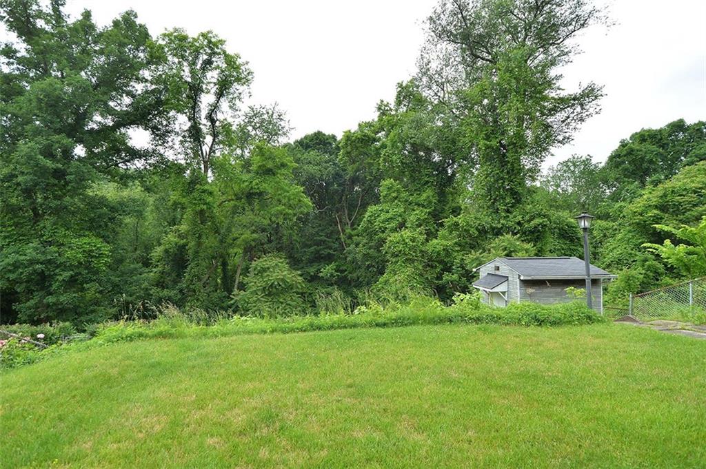 5150 Glenhurst Road Pittsburgh, PA 15207 - Photo 16 of 19 Gallery Image 16