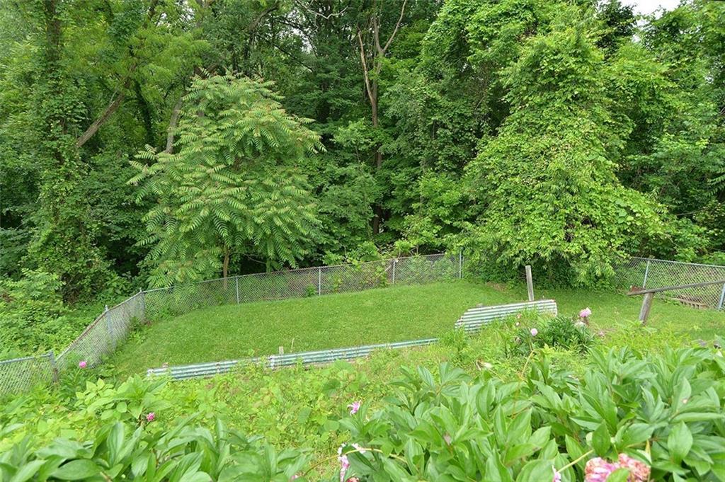 5150 Glenhurst Road Pittsburgh, PA 15207 - Photo 18 of 19 Gallery Image 18