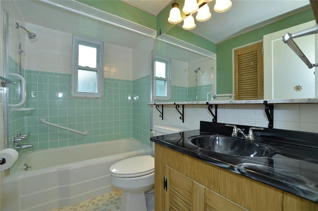 5150 Glenhurst Road Pittsburgh, PA 15207 - Photo 8 of 19 Gallery Image 8