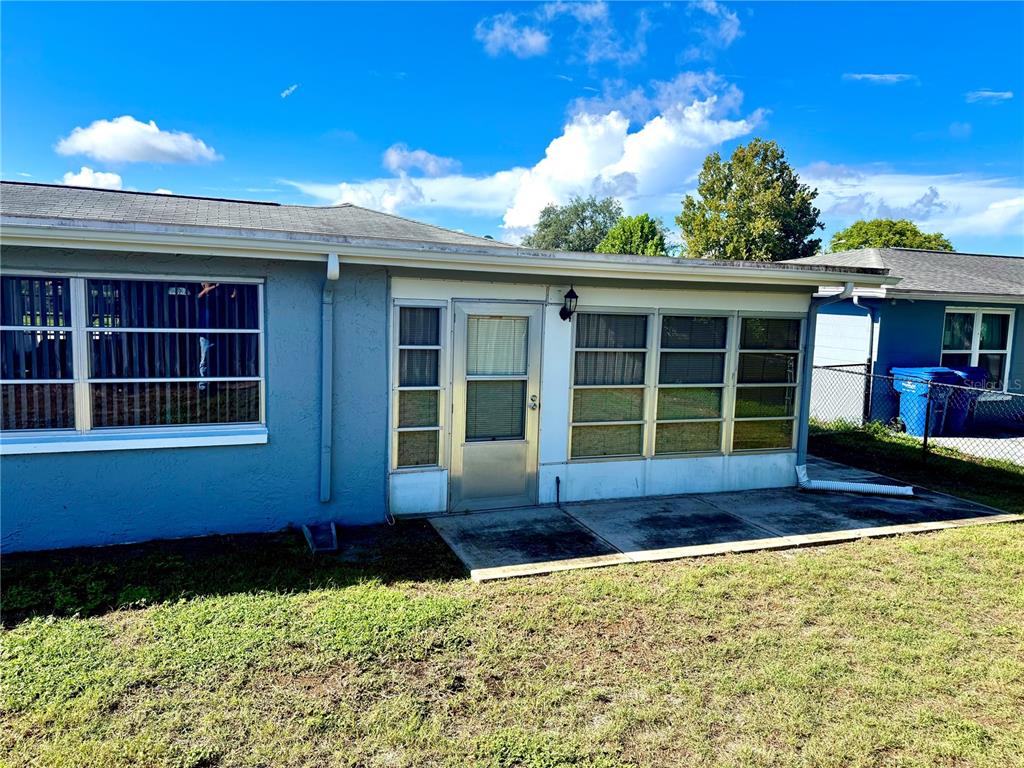 7625 Embassy Boulevard Port Richey, FL 34668 - Photo 7 of 22 Gallery Image 7