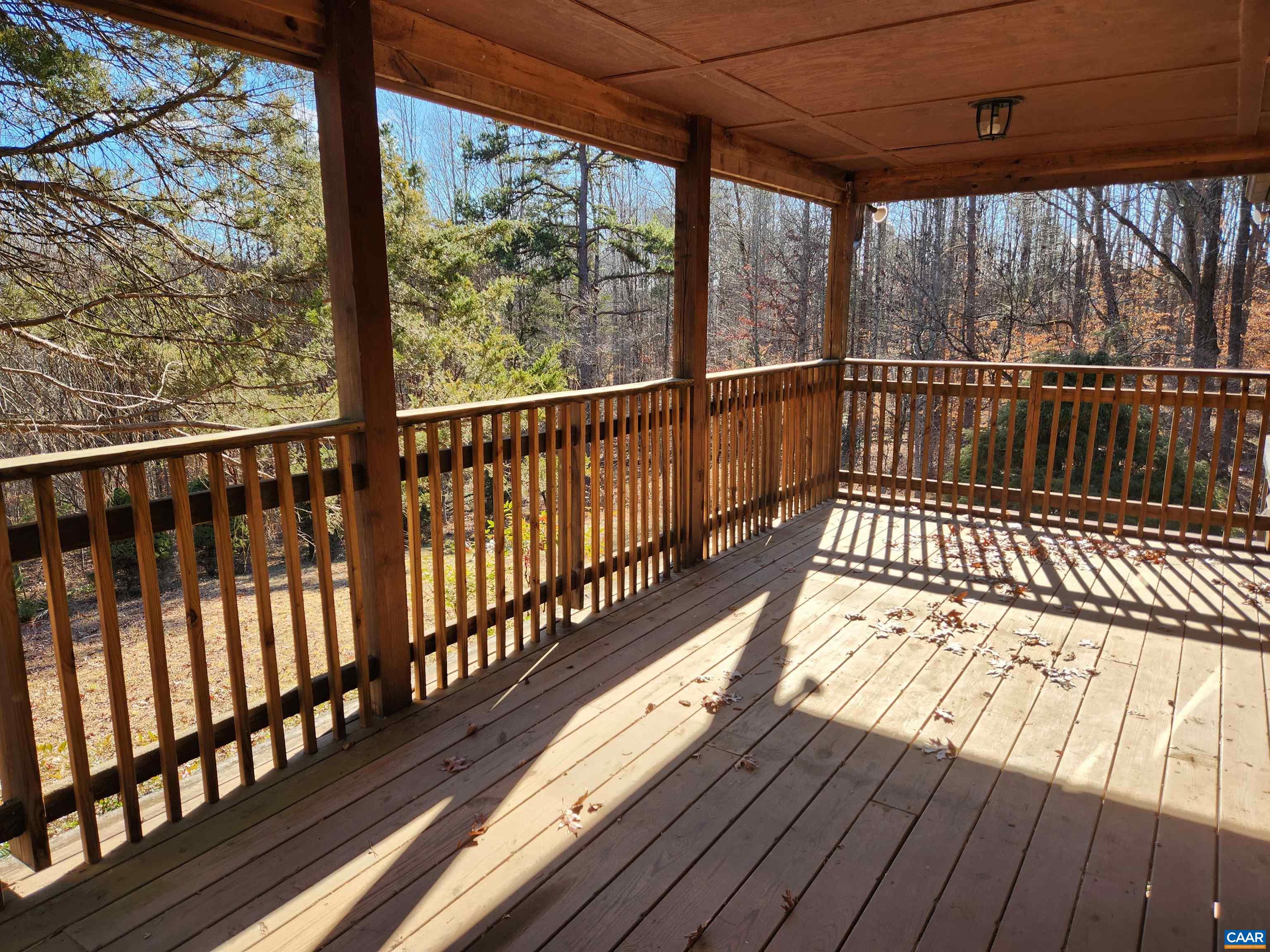 481 Rhodes School Lane Palmyra, VA 22963 - Photo 4 of 34 a view of balcony with wooden floor