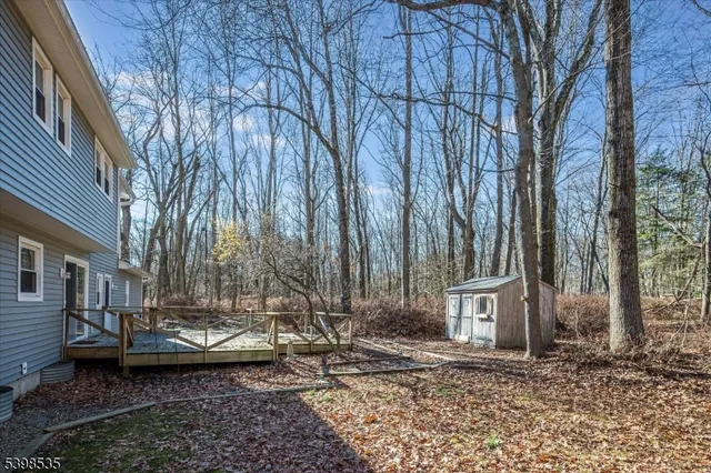 $655,000 | 9 Shadetree Place, Long Valley, NJ 07853